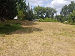 5542 Riverview Ct, Stevens Point, WI 54482