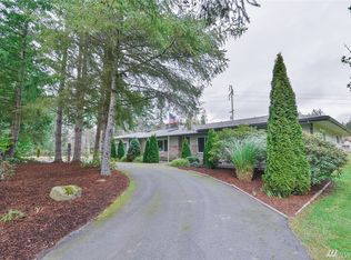 3078 (3070) Ne Lincoln Rd, Poulsbo, WA 98370