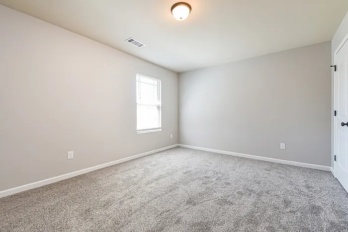424 Concord Ter — Photo 11