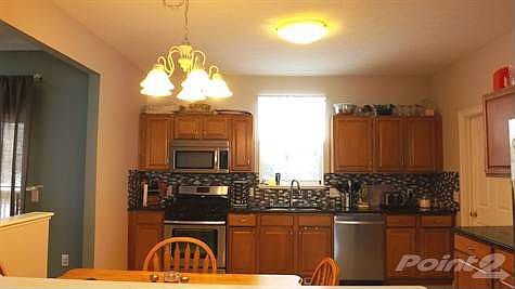 3rd image of 8990 Village Ct