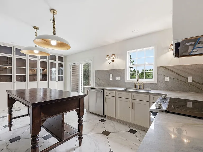 42 Sonora Dr — Photo 10