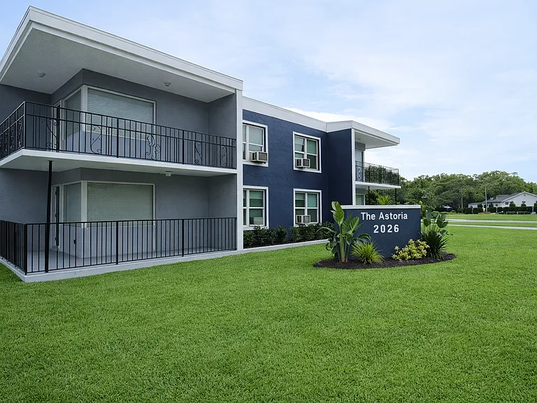 The Astoria - Sabal — Photo 6