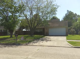 16102 Pipers View Dr, Webster, TX 77598