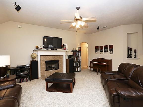 5th image of 22907 Creekside Gate Ct