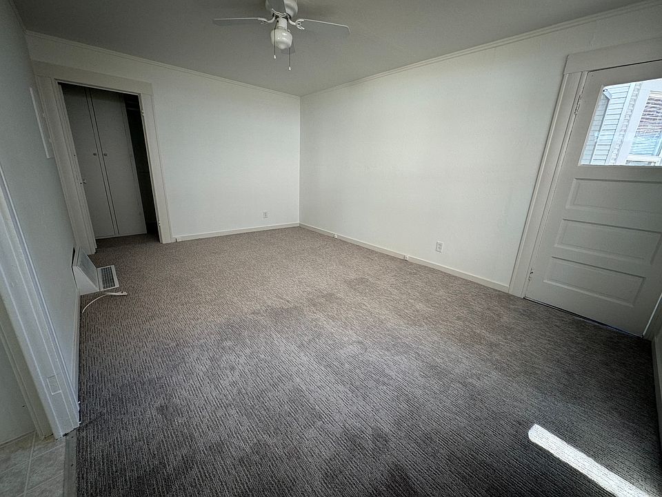 1st image of 523 Webster St APT 2