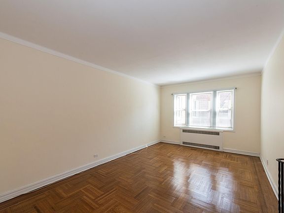 4th image of 84-49 168th St APT 6G