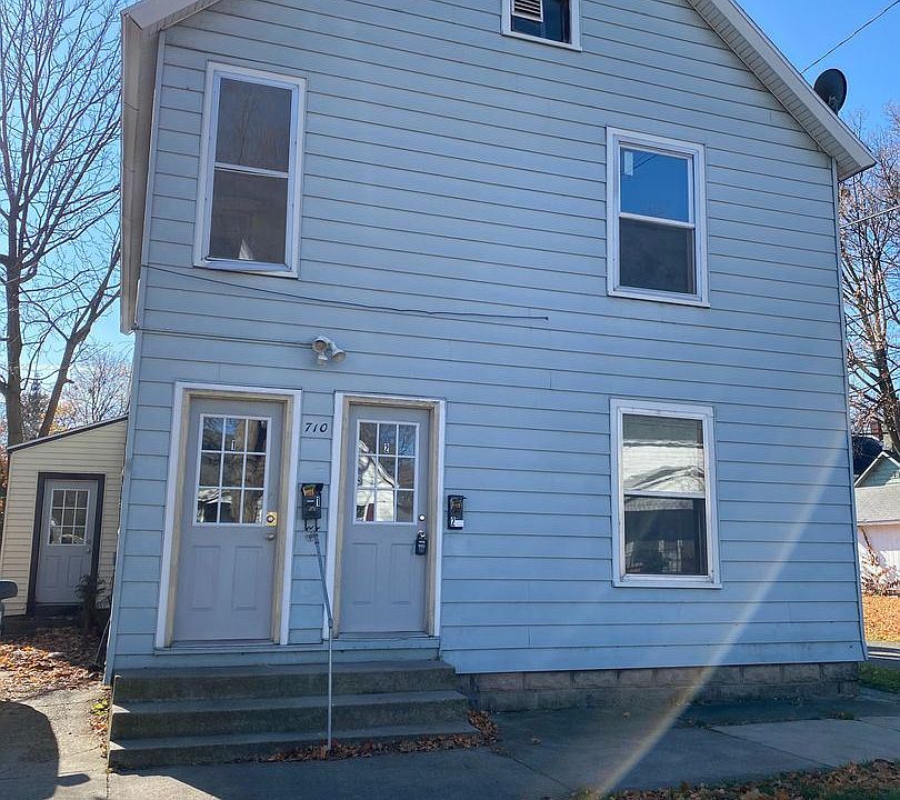 1st image of 710 9th St NW #2