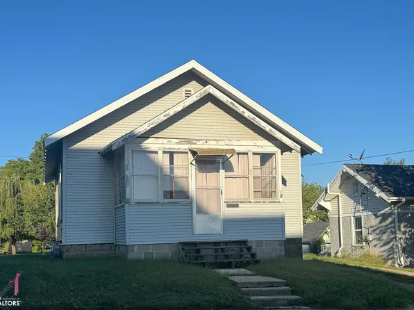 8 N 14th St, Marshalltown, IA 50158