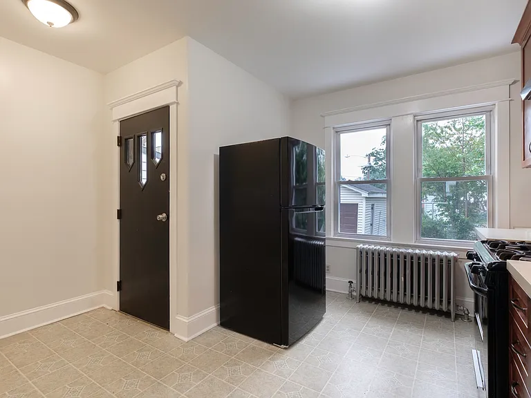 1604 Hamilton Ave — Photo 7