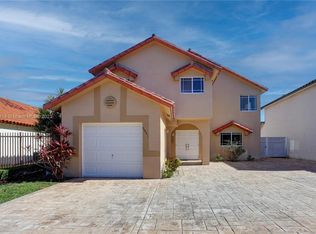 5931 SW 151st Ct, Miami, FL 33193