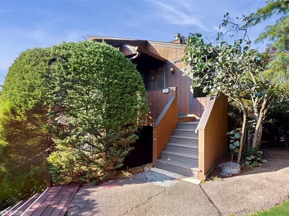 389 Martling Avenue, Tarrytown, NY 10591