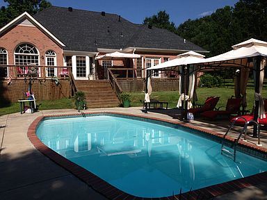 Back yard - pool & deck