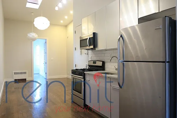 Rented by Rennit Inc. | media 32