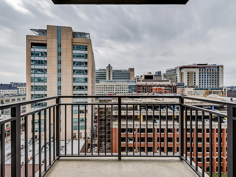 4909 Laclede Ave #1002 — Photo 27