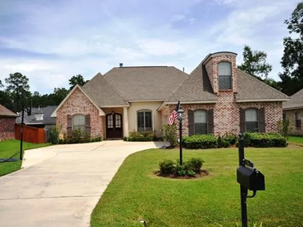 204 Timberwood Dr, Madisonville, LA 70447