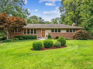 11740 Doverhill Dr, Saint Louis, MO