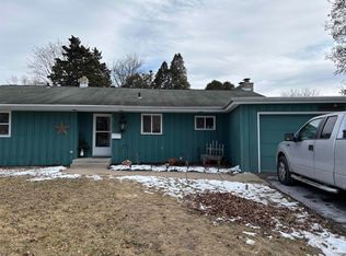 438 W Jackson St, Belvidere, IL 61008