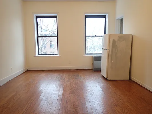 Rented by Hakeem Shahid, LREB | media 7