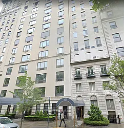 953 Fifth Avenue in Lenox Hill