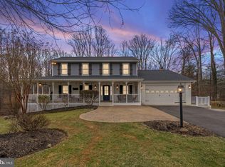 7049 Stafford St, Warrenton, VA 20187