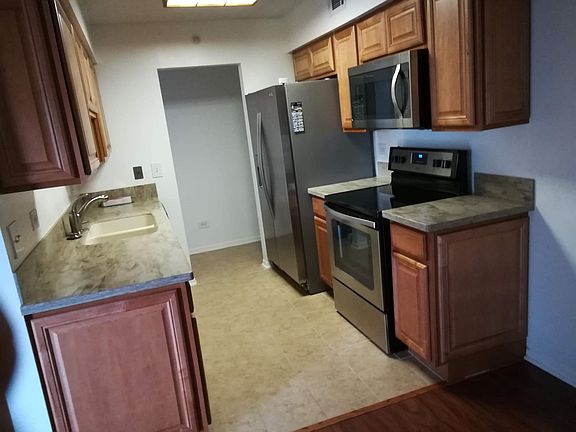 4th image of 1005 Buccaneer Dr #7-05