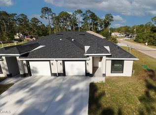 312 E 12th St, Lehigh Acres, FL 33972