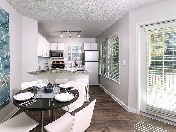 2nd image of 4970 Meredith Way #12302
