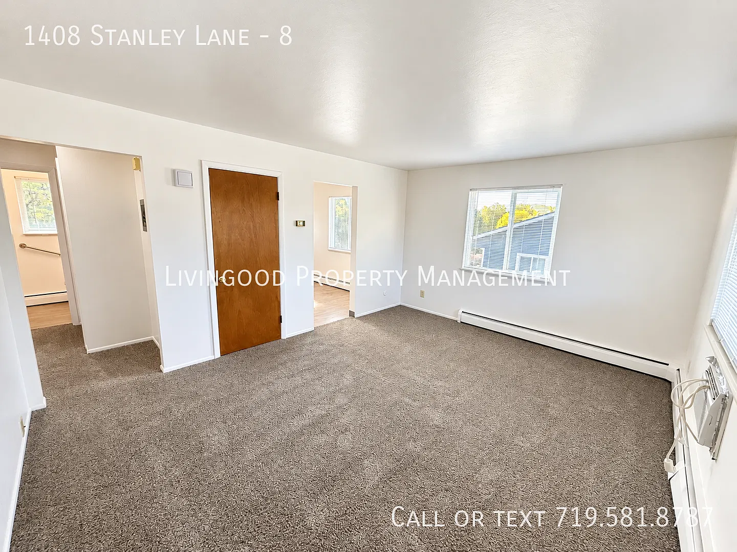 Colonial Manor — Photo 3