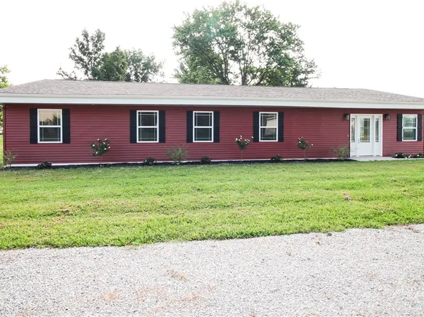 2029 E County Road 250n, Mattoon, IL 61938
