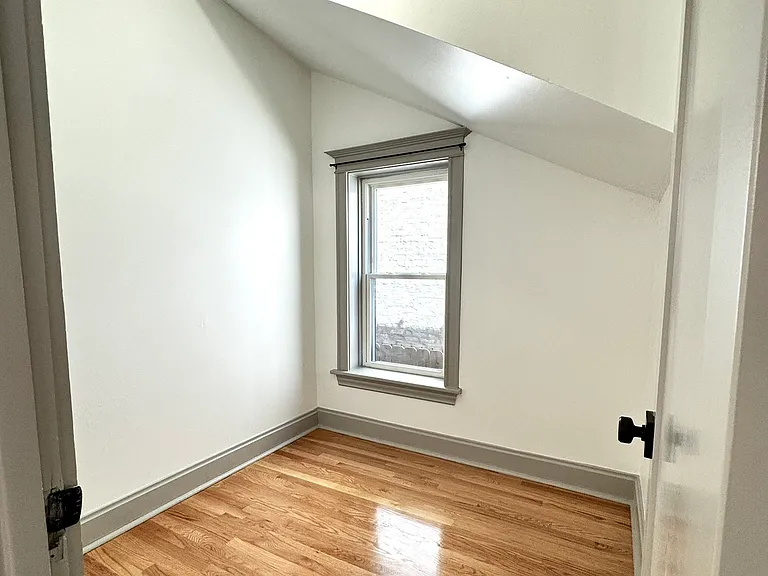 2424 N Mozart St #1 — Photo 11