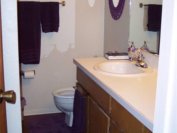 4th image of 1309 Belvon Pl