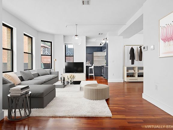 4th image of 180 Bainbridge St APT 113