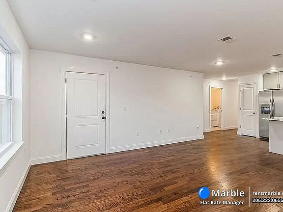 4th image of 317 14th Ave #3