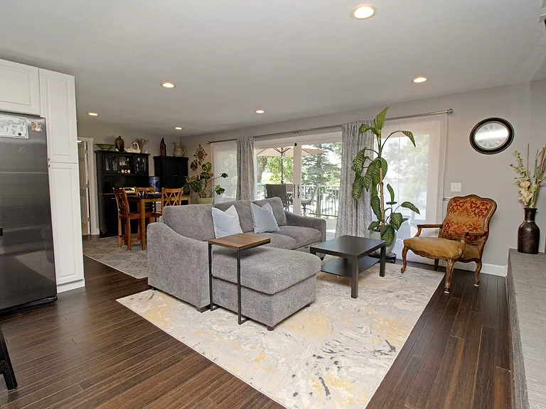 3935 Donnelly Dr NW — Photo 13