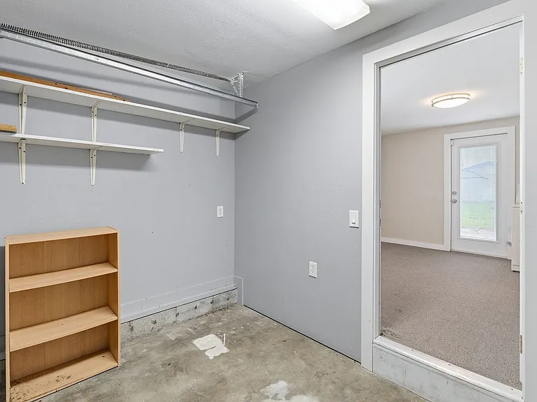 1307 Saint Andrews Dr — Photo 17