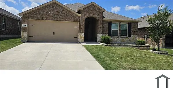 4 bed, 2088 sqft, $2,800 — Photo 1