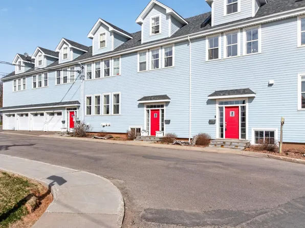 359 Water St #3, Summerside, PE C1N 0G2