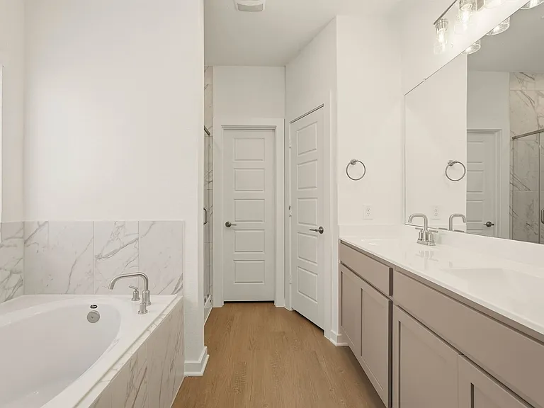 32503 Midsummer Dr — Photo 15