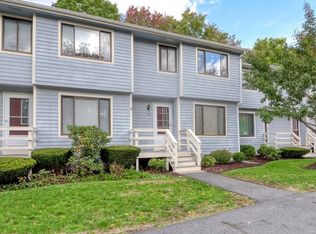 19 Hartshorn Rd #19, Walpole, MA 02081