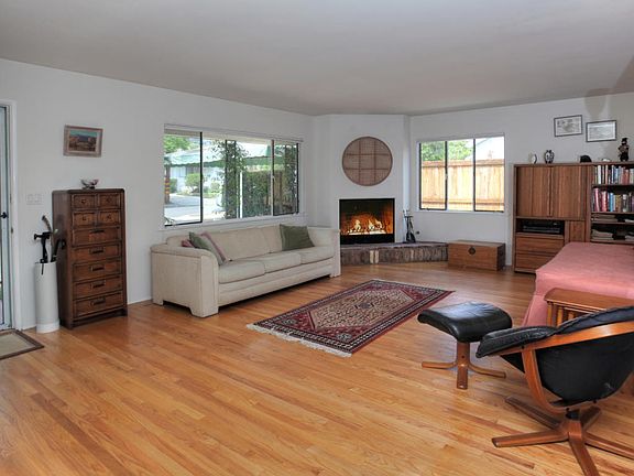 2nd image of 2839 Verde Vista Dr