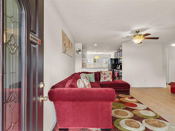 5th image of 10807 Brittan Leaf Lane