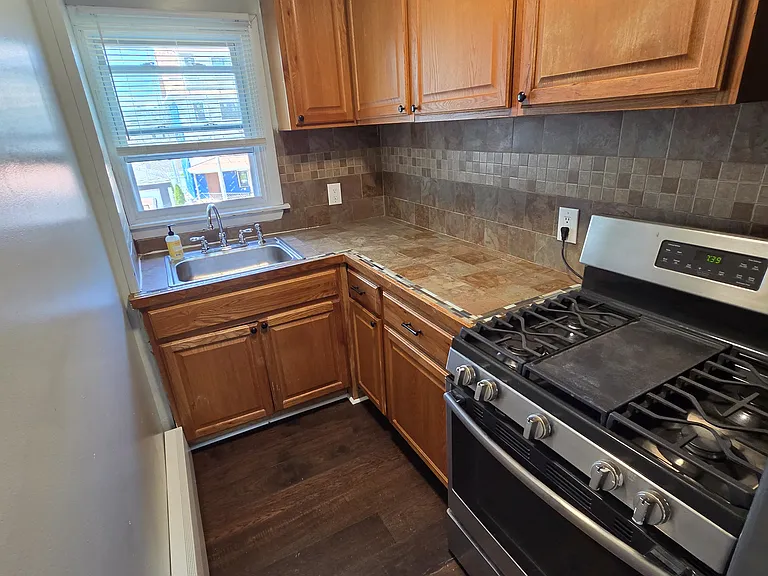 1968 N Main St #2 — Photo 8