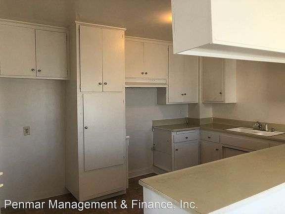 2nd image of 436 E Tamarack Ave APT 4