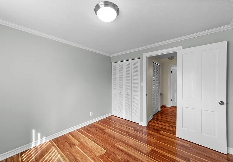 10055 Concord Ct — Photo 30