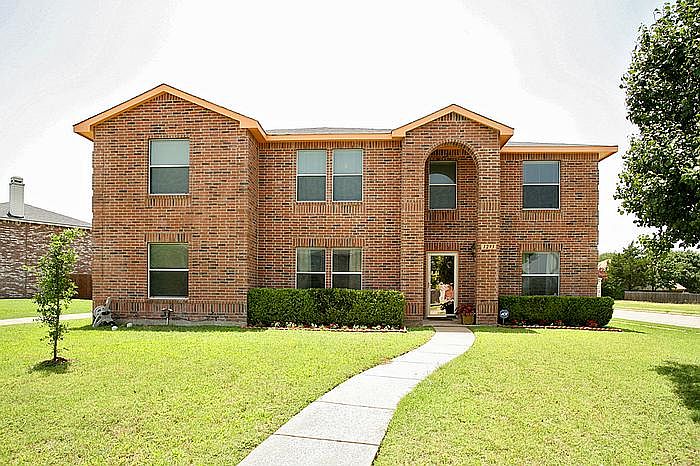 1st image of 1293 Longleaf Dr