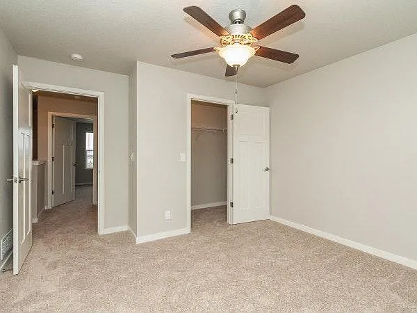 4914 NE Crestmoor Ln — Photo 3