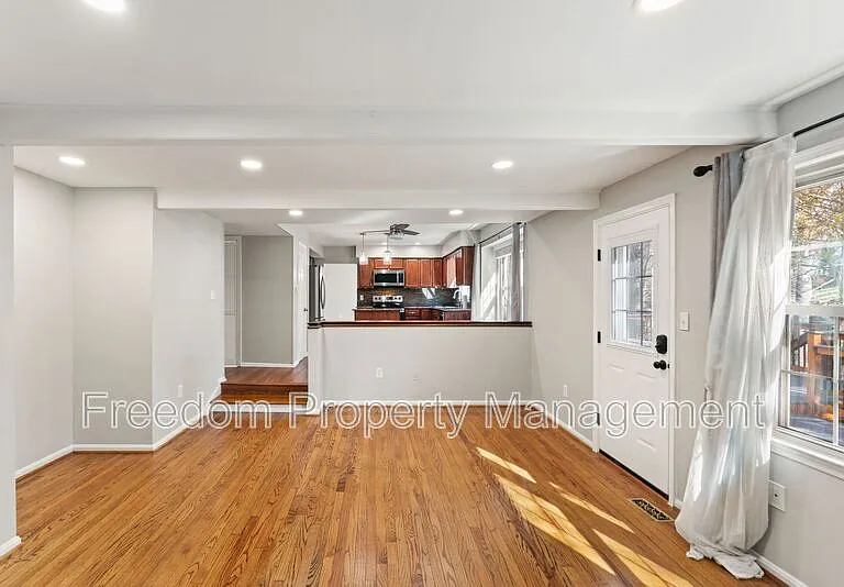 8412 Golden Aspen Ct — Photo 17