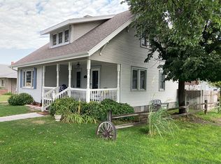 304 W Spencer St, Saint Francis, KS 67756