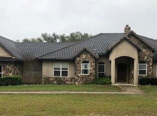 10950 N Em En El Grove Rd, Umatilla, FL 32784