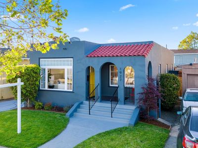 1927 106th Ave, Oakland, CA, 94603
